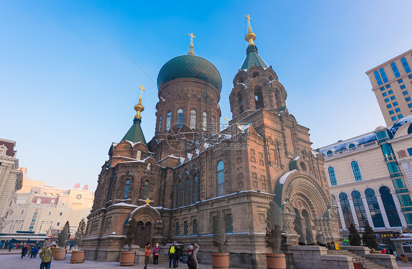 哈尔滨冰雪大世界：感受冰雪之美与奇幻魅力